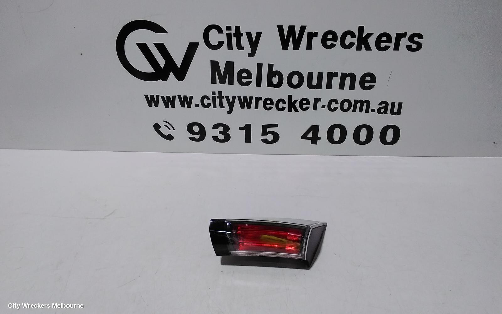 HONDA CIVIC REAR GARNISH, TAILGATE LAMP (RH SIDE), 10TH GEN, HATCH, 02/2017 ONWARDS