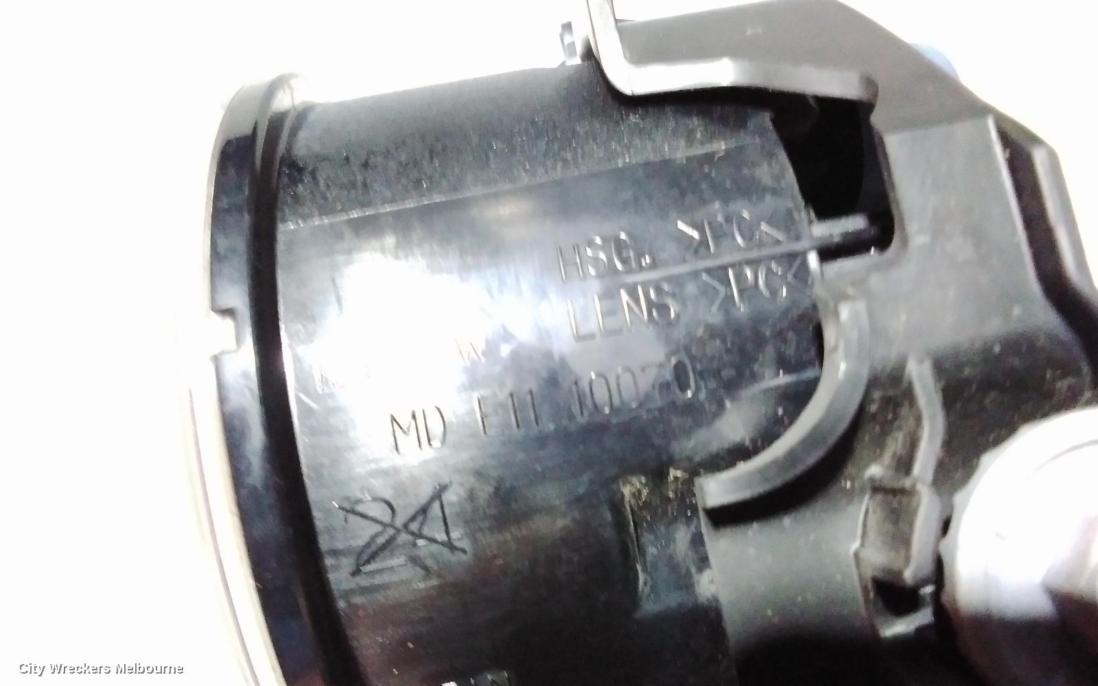 HONDA CIVIC RIGHT INDICATOR/FOG/SIDE, BUMPER FOGLAMP, 10TH GEN, SEDAN/HATCH, LED TYPE, 05/2016 ONWARDS