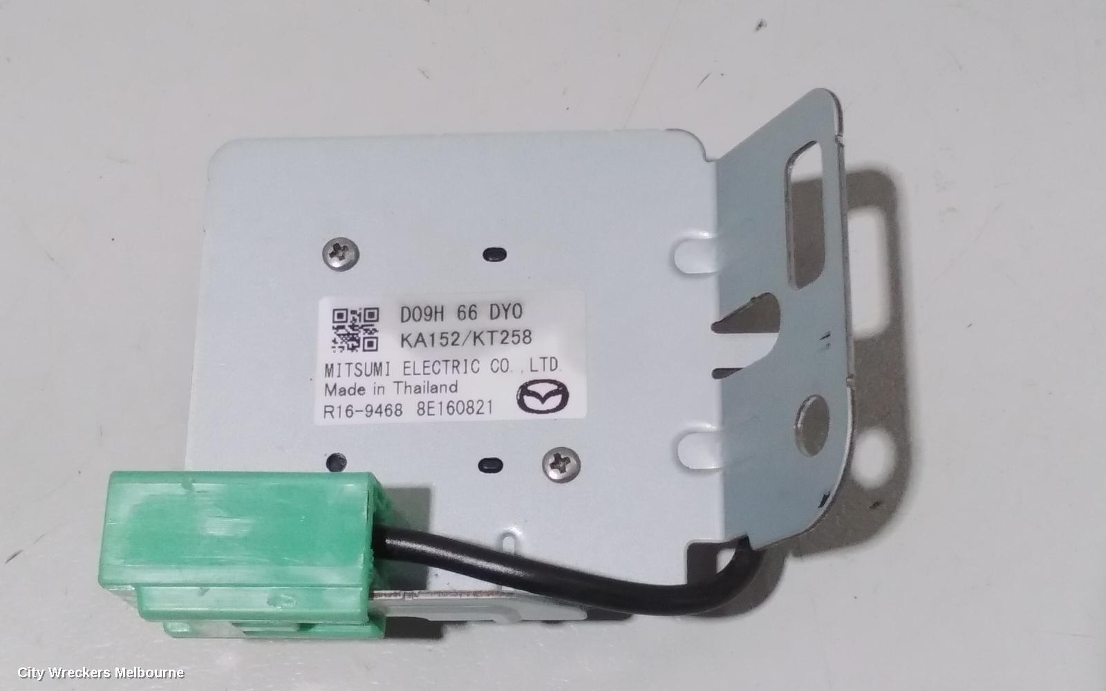 MAZDA CX3 RADIO/CD/DVD/SAT/TV, DISPLAY UNIT, 7IN TOUCHSCREEN, DK, 03/2015 - 02/2022