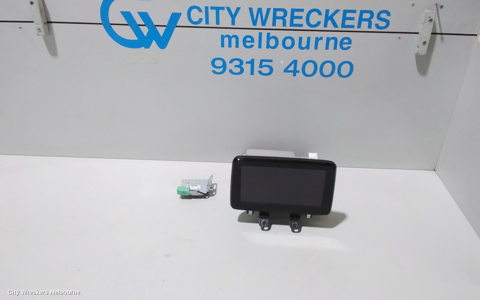 MAZDA CX3 RADIO/CD/DVD/SAT/TV, DISPLAY UNIT, 7IN TOUCHSCREEN, DK, 03/2015 - 02/2022