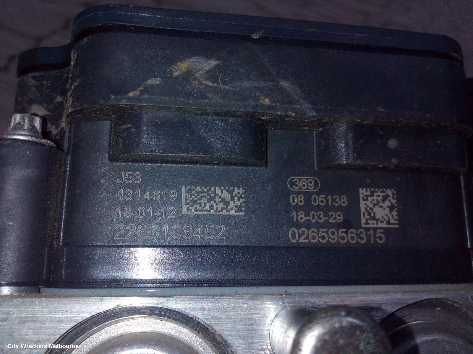 MAZDA CX3 ABS PUMP/MODULATOR, DK, P/N 0265956315, 03/2015 ONWARDS