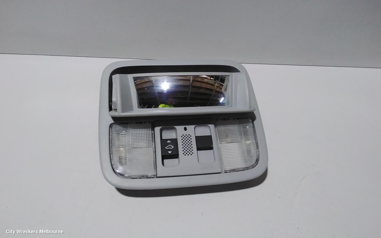 HONDA CRV COURTESY LIGHT, FRONT, RE, 03/2007 - 10/2012