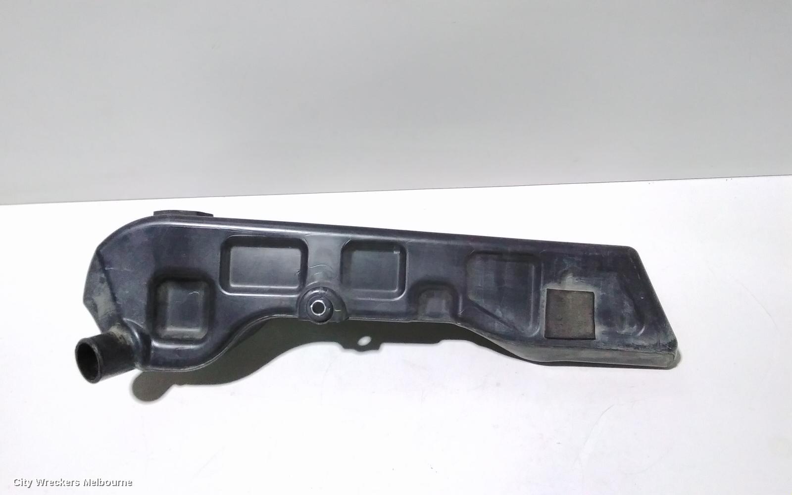 TOYOTA HIACE, TRH/KDH 03/2005 - 04/2019, HOSE GOING TO AIR FILTER BOX (REFER TO PHOTOS): 79707