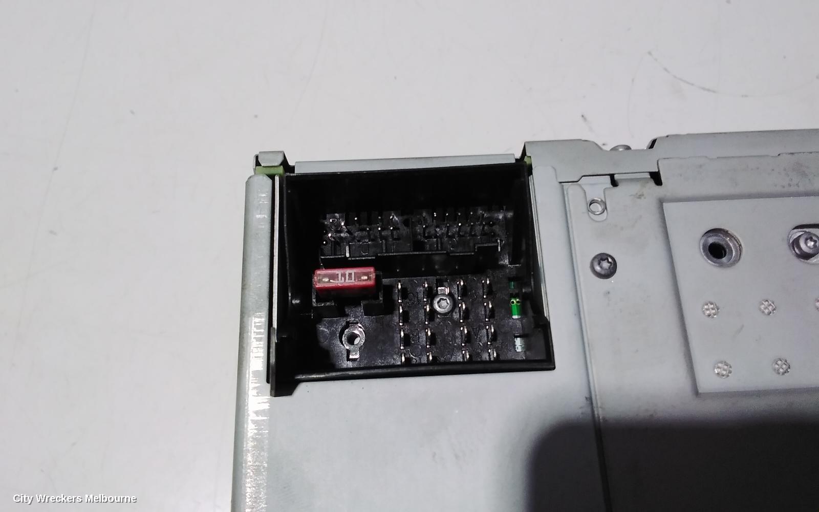 SKODA SUPERB RADIO/CD/DVD/SAT/TV, DISPLAY/HEAD UNIT, BOLERO, NON SAT NAV TYPE, 3T, 03/2009 - 04/2011