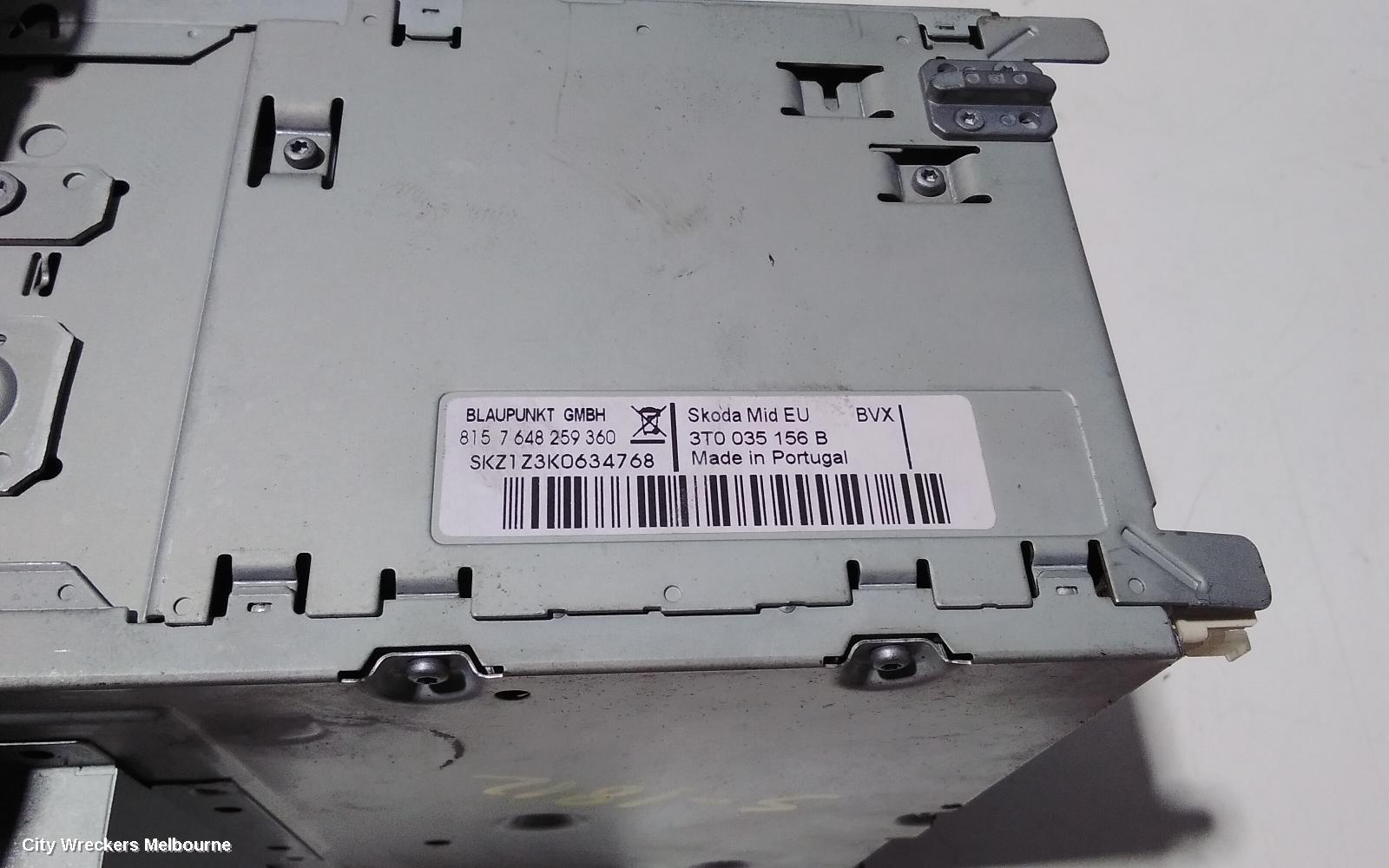 SKODA SUPERB RADIO/CD/DVD/SAT/TV, DISPLAY/HEAD UNIT, BOLERO, NON SAT NAV TYPE, 3T, 03/2009 - 04/2011
