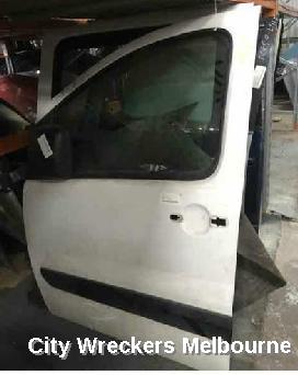 PEUGEOT EXPERT LEFT REAR DOOR/SLIDING, G9, 09/2008 - 01/2015