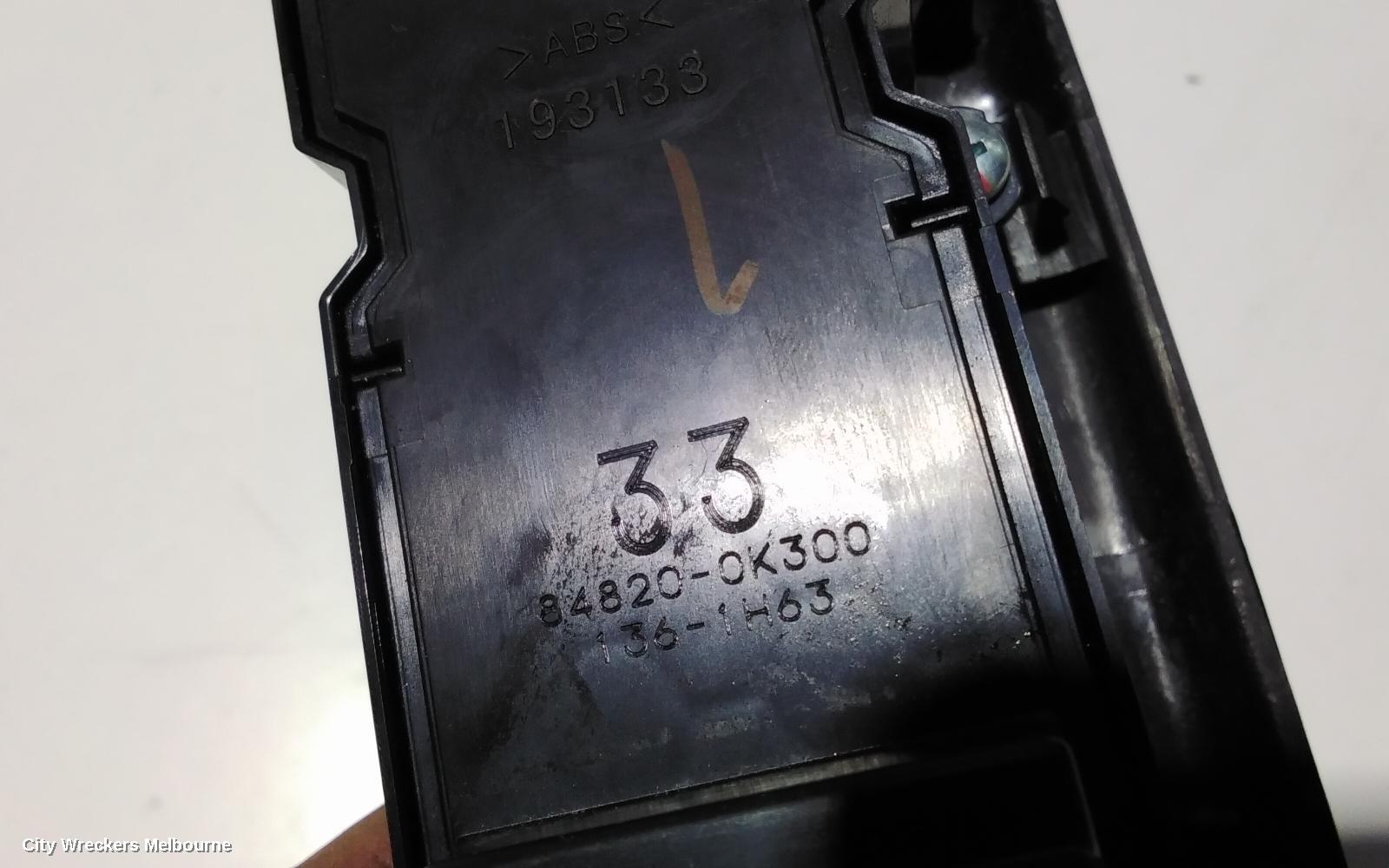 TOYOTA HILUX PWR DR WIND SWITCH, RH FRONT (MASTER SWITCH), SINGLE/EXTRA CAB, 09/2015 ONWARDS