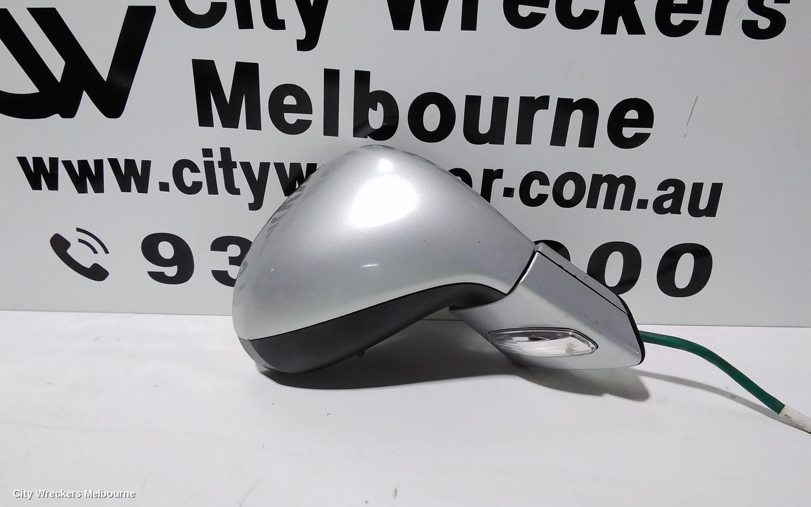 PEUGEOT 308 RIGHT DOOR MIRROR, T7, HATCH/WAGON, POWER FOLDING, 3 PLUG TYPE, 09/2007 - 12/2013