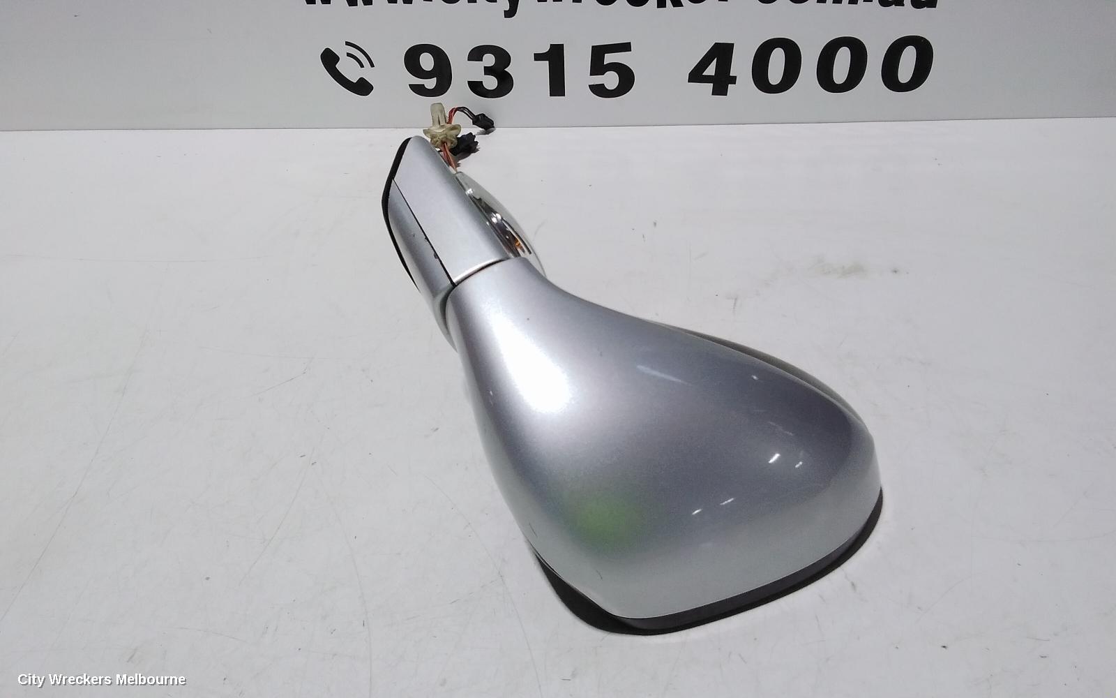 PEUGEOT 308 RIGHT DOOR MIRROR, T7, HATCH/WAGON, POWER FOLDING, 3 PLUG TYPE, 09/2007 - 12/2013