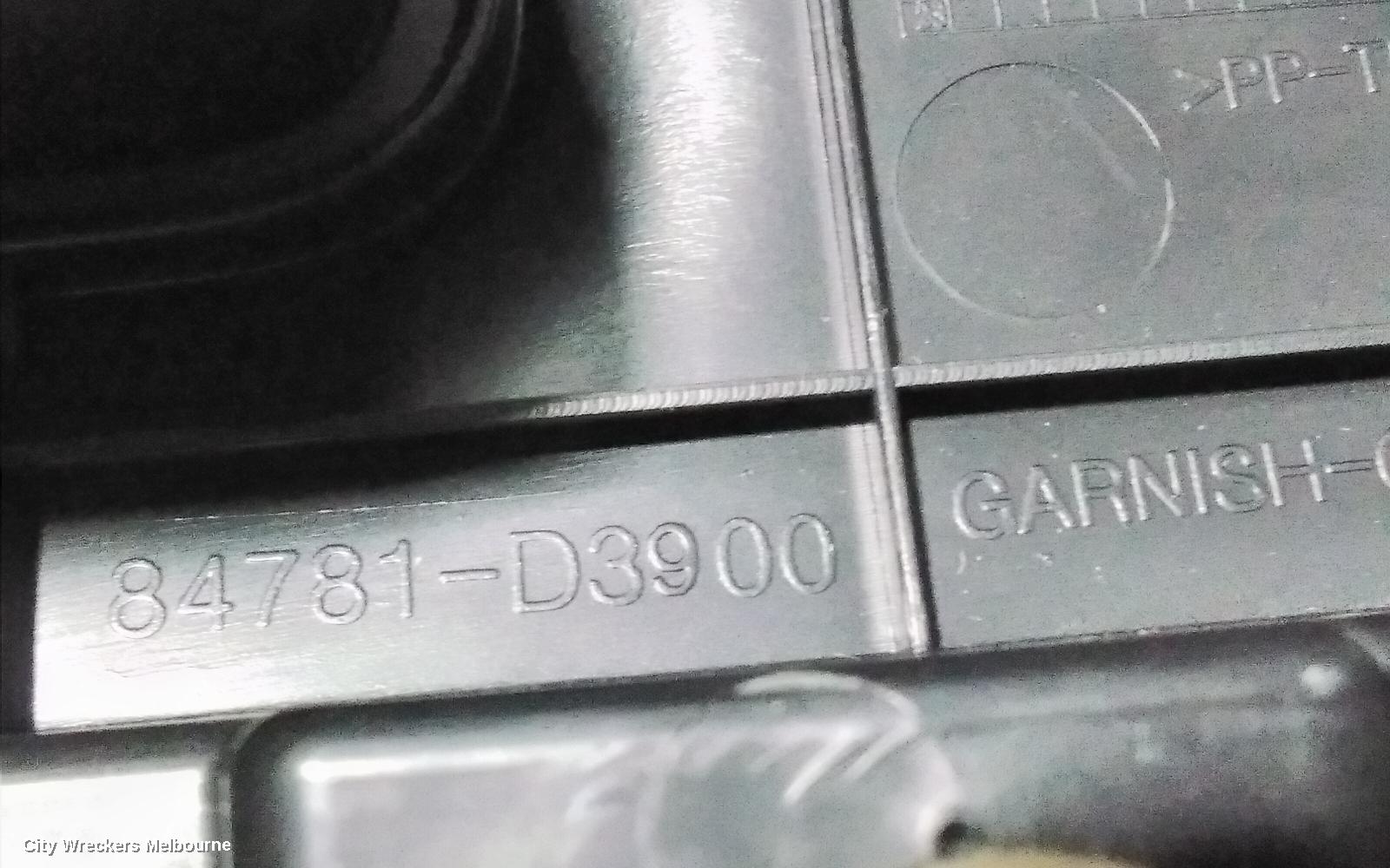 HYUNDAI TUCSON, TL, 06/2015 - 01/2021, RIGHT DASH CONTROL PANEL: 79746