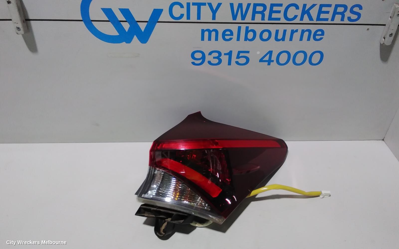 TOYOTA COROLLA RIGHT TAILLIGHT, ZRE182R, HATCH, 03/2015 - 06/2018