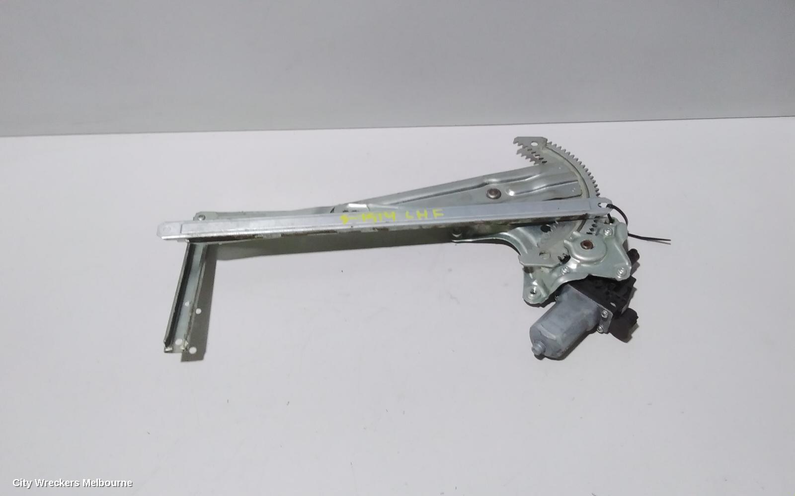 MITSUBISHI OUTLANDER LEFT FRONT WINDOW REG/MOTOR, ZJ-ZL, 10/2012 ONWARDS