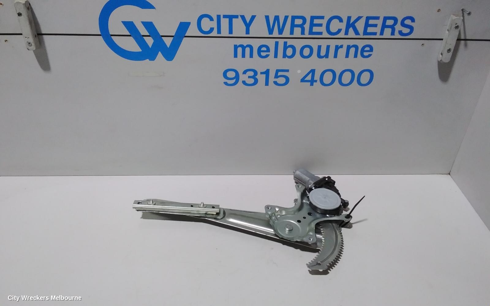 MITSUBISHI OUTLANDER LEFT FRONT WINDOW REG/MOTOR, ZJ-ZL, 10/2012 ONWARDS