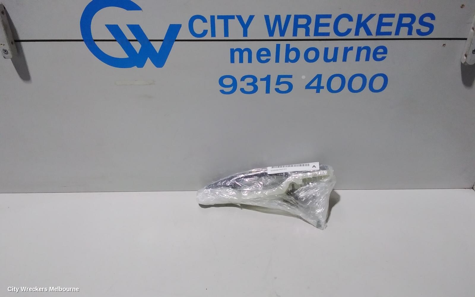 HYUNDAI IX35 DOOR HANDLE, OUTER, RH FRONT/REAR, COLOUR CODED, NON SENSOR TYPE, LM SERIES, 11/2009 - 01/2016