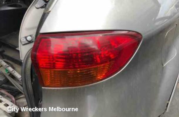 SUBARU TRIBECA RIGHT TAILLIGHT, B9, IN BODY, 10/2006 - 11/2007