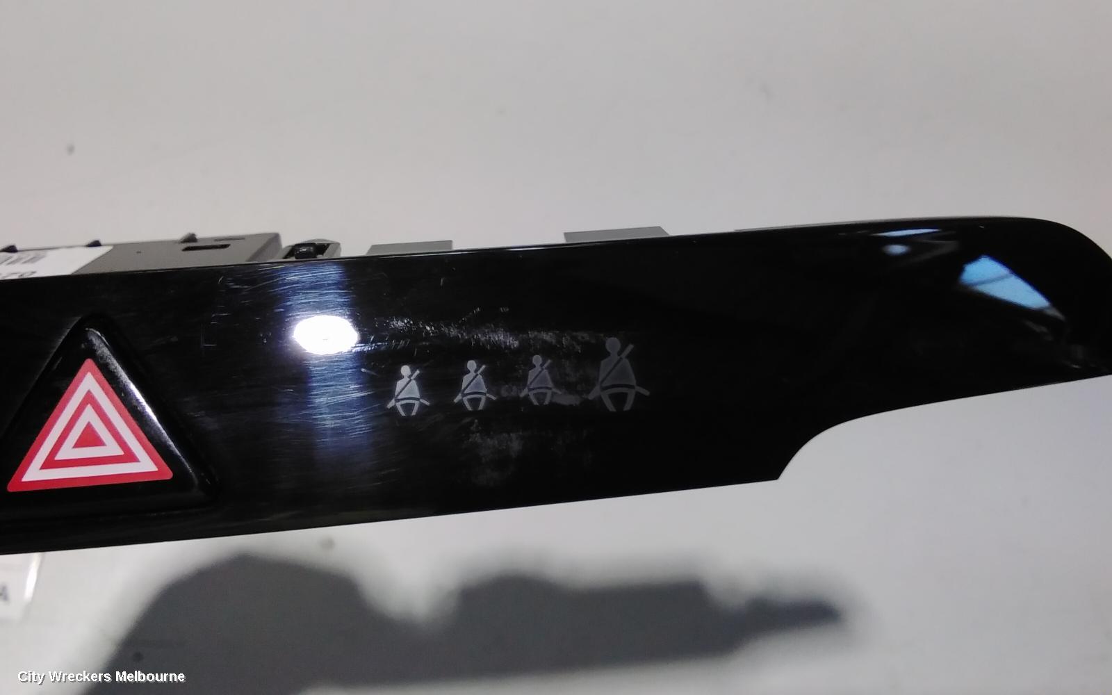 HYUNDAI TUCSON, TL, 06/2015 - 01/2021, HAZARD SWITCH: 79800