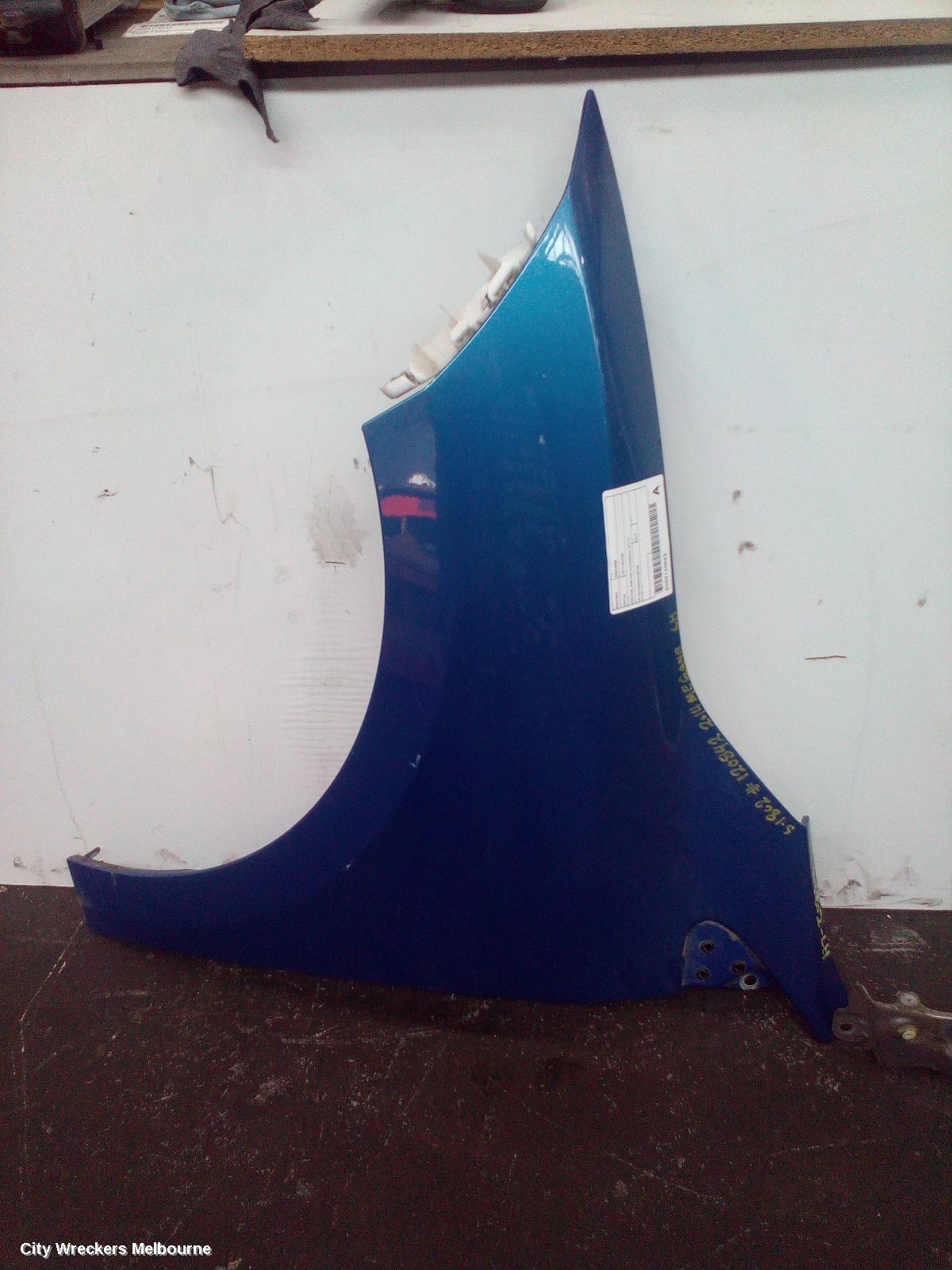 RENAULT MEGANE LEFT GUARD, X95/K95, 5DR HATCH/WAGON, 07/2014 ONWARDS