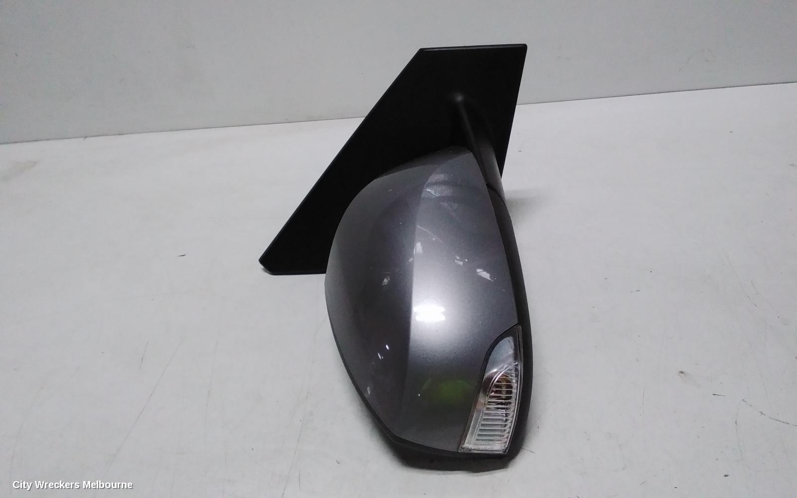 RENAULT MEGANE RIGHT DOOR MIRROR, X32/X95/K95, HATCH/WAGON, GT-LINE, GREY, 07/2013 - 06/2014