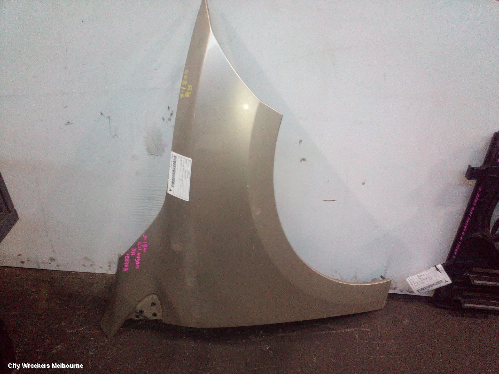 RENAULT MEGANE RIGHT GUARD, X95/K95, 5DR HATCH/WAGON, 09/2008 - 06/2014