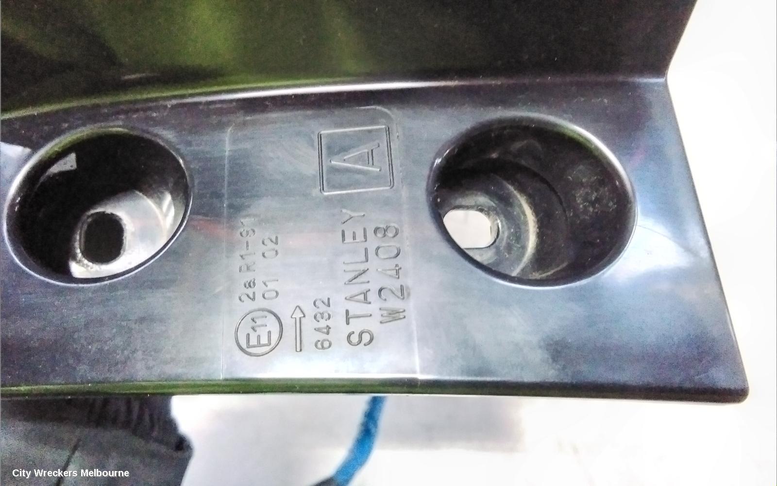 MAZDA CX3 RIGHT TAILLIGHT, DK, NON LED TYPE, 03/2015 ONWARDS