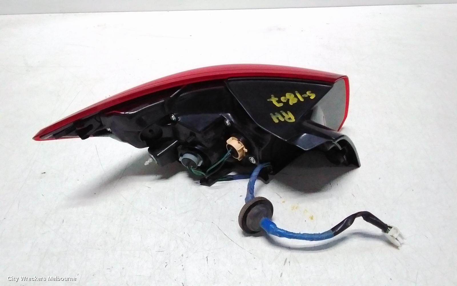 MAZDA CX3 RIGHT TAILLIGHT, DK, NON LED TYPE, 03/2015 ONWARDS