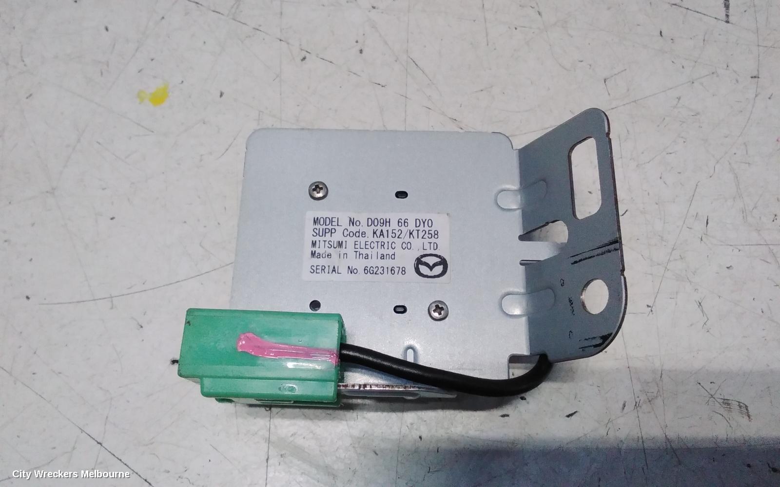MAZDA CX3 RADIO/CD/DVD/SAT/TV, DISPLAY UNIT, 7IN TOUCHSCREEN, DK, 03/2015 - 02/2022