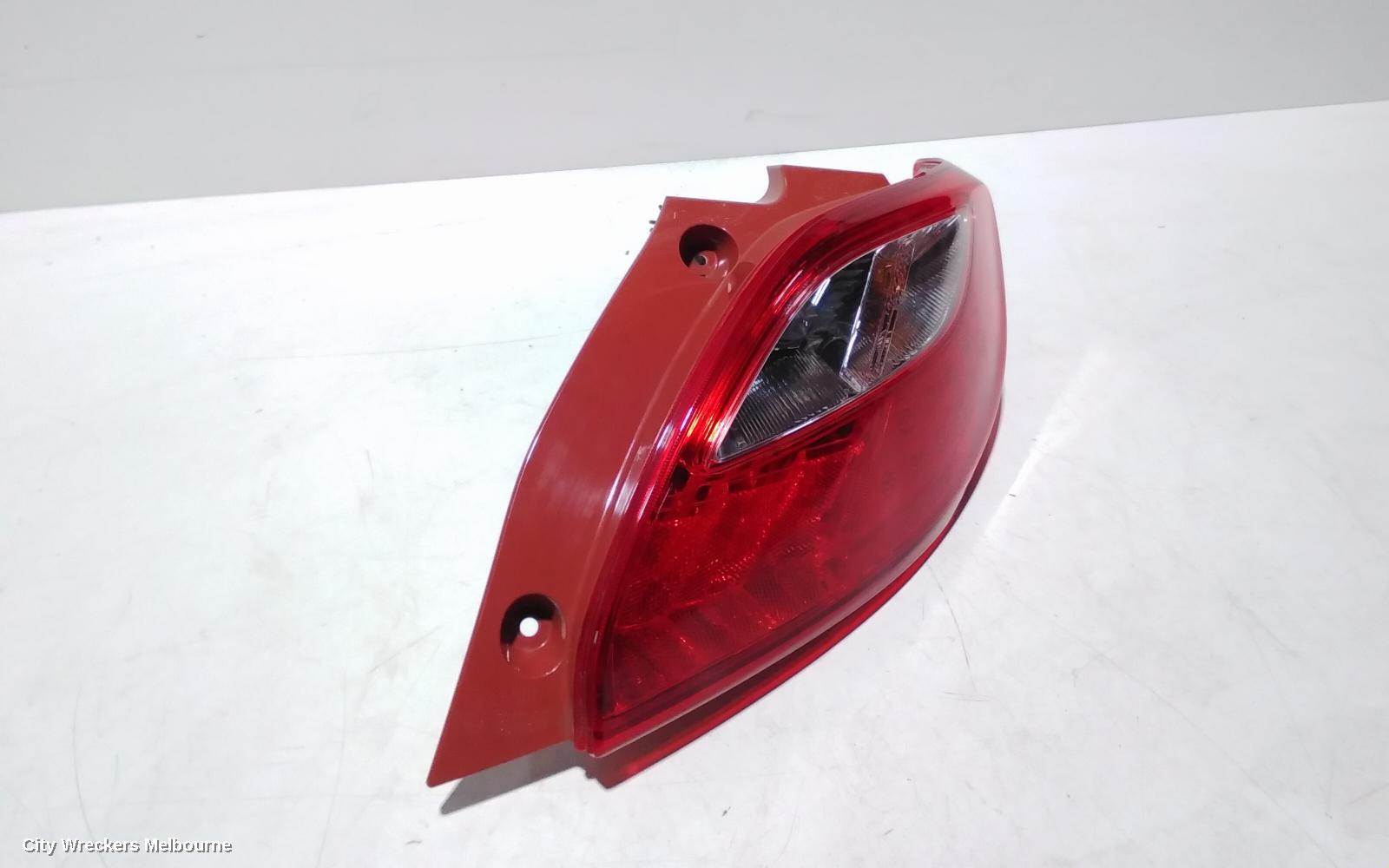 MAZDA 2 RIGHT TAILLIGHT, HATCH, DE SERIES, 09/2007 - 09/2014