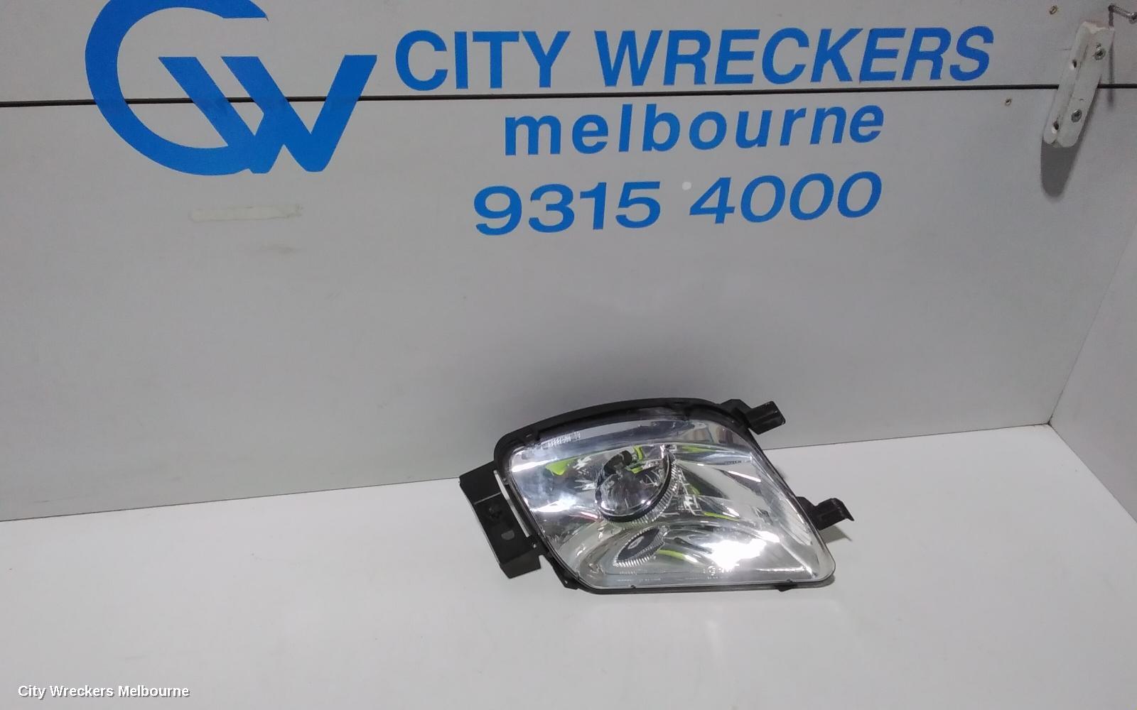 PEUGEOT 308 LEFT INDICATOR/FOG/SIDE, BUMPER FOGLAMP, T7, 09/2007 - 07/2011