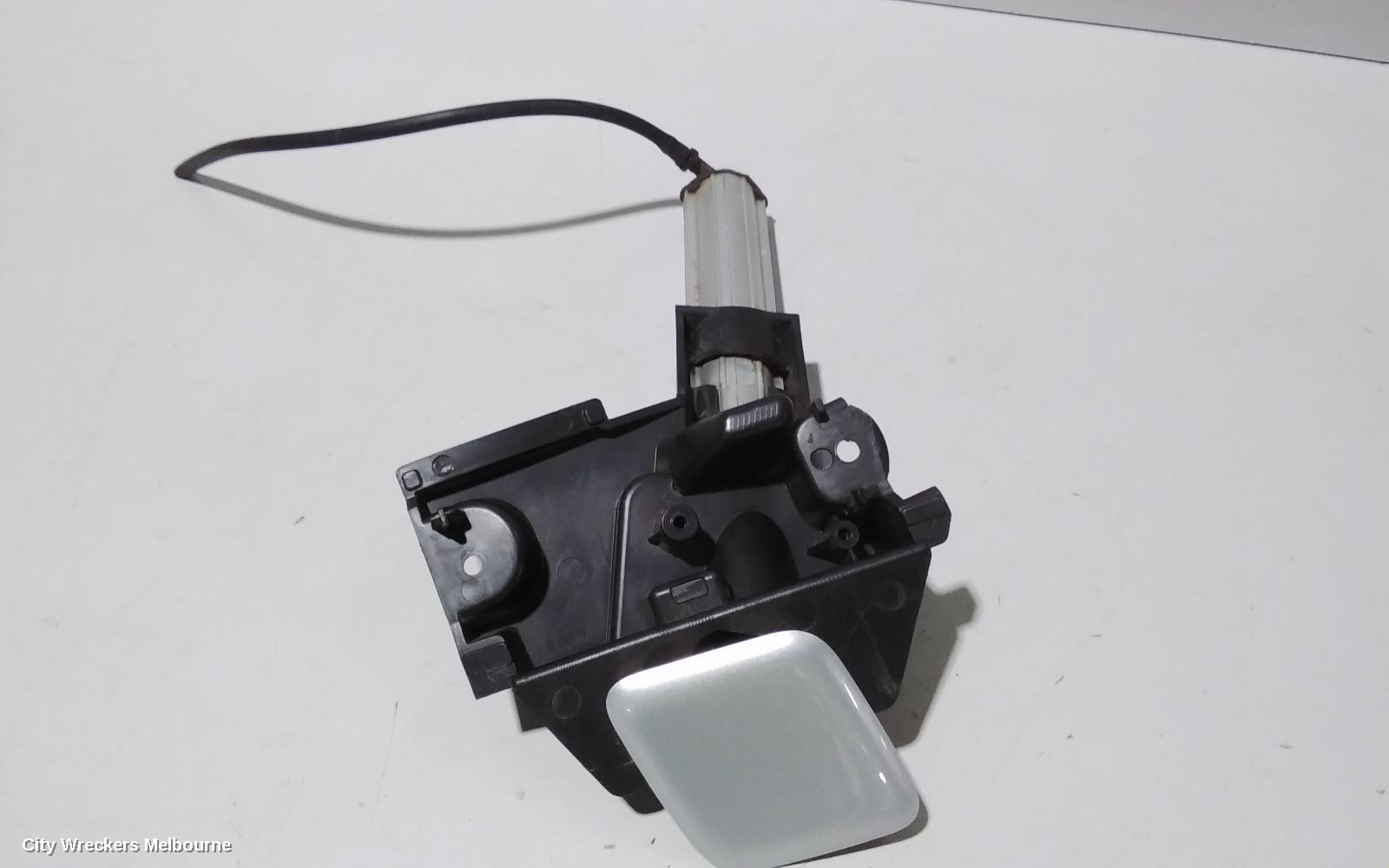 PEUGEOT 308 WASHER JET, T7, 09/2007 - 01/2014