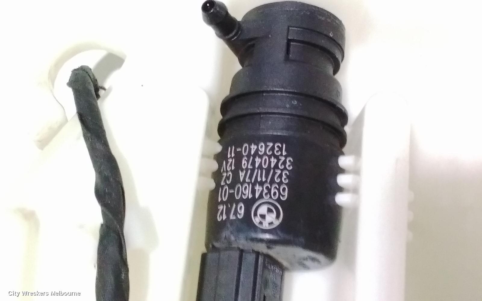 BMW 5 SERIES WASHER BOTTLE, F10/F11, SEDAN/WAGON, W/ XENON TYPE, 05/2010 - 01/2017