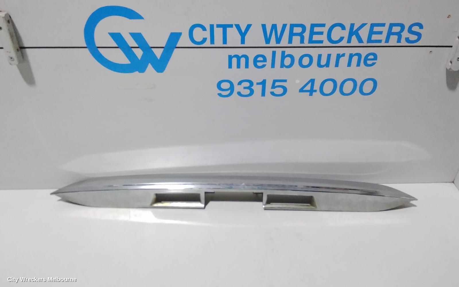 TOYOTA TARAGO REAR GARNISH, LOWER, CHROME, ACR50R, 03/2006 - 06/2020