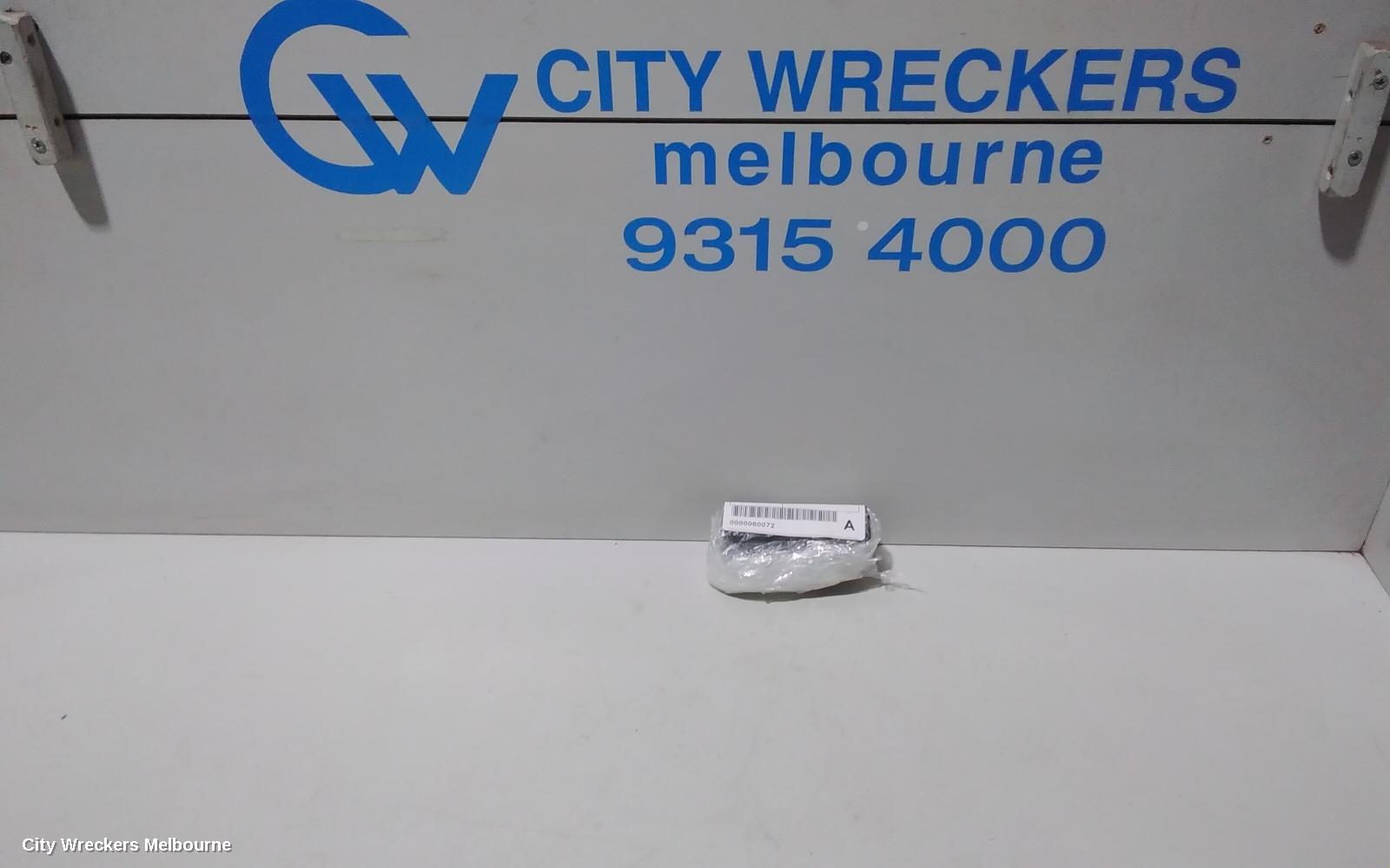 NISSAN JUKE PWR DR WIND SWITCH, RH FRONT (MASTER SWITCH), F15, 06/2010 - 12/2019