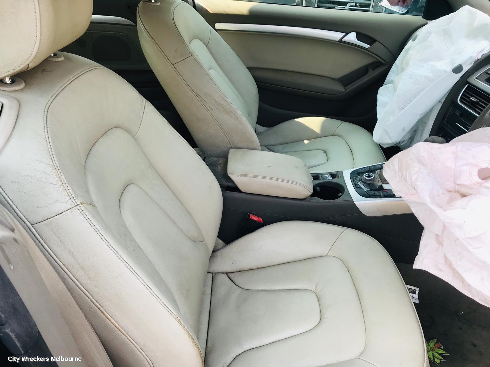 AUDI A5 RIGHT FRONT DOOR, 8F, A5/S5, CABRIO, 08/2009 - 11/2016