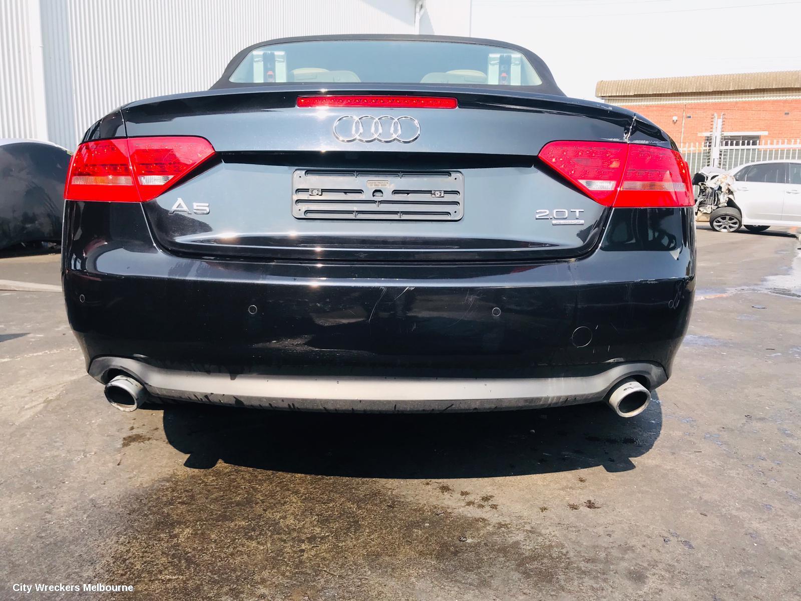 AUDI A5 RIGHT FRONT DOOR, 8F, A5/S5, CABRIO, 08/2009 - 11/2016