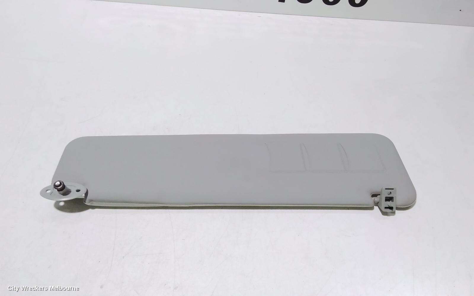 TOYOTA HIACE SUNVISOR, TRH/KDH, LH SIDE, SLWB, 03/2005 - 04/2019