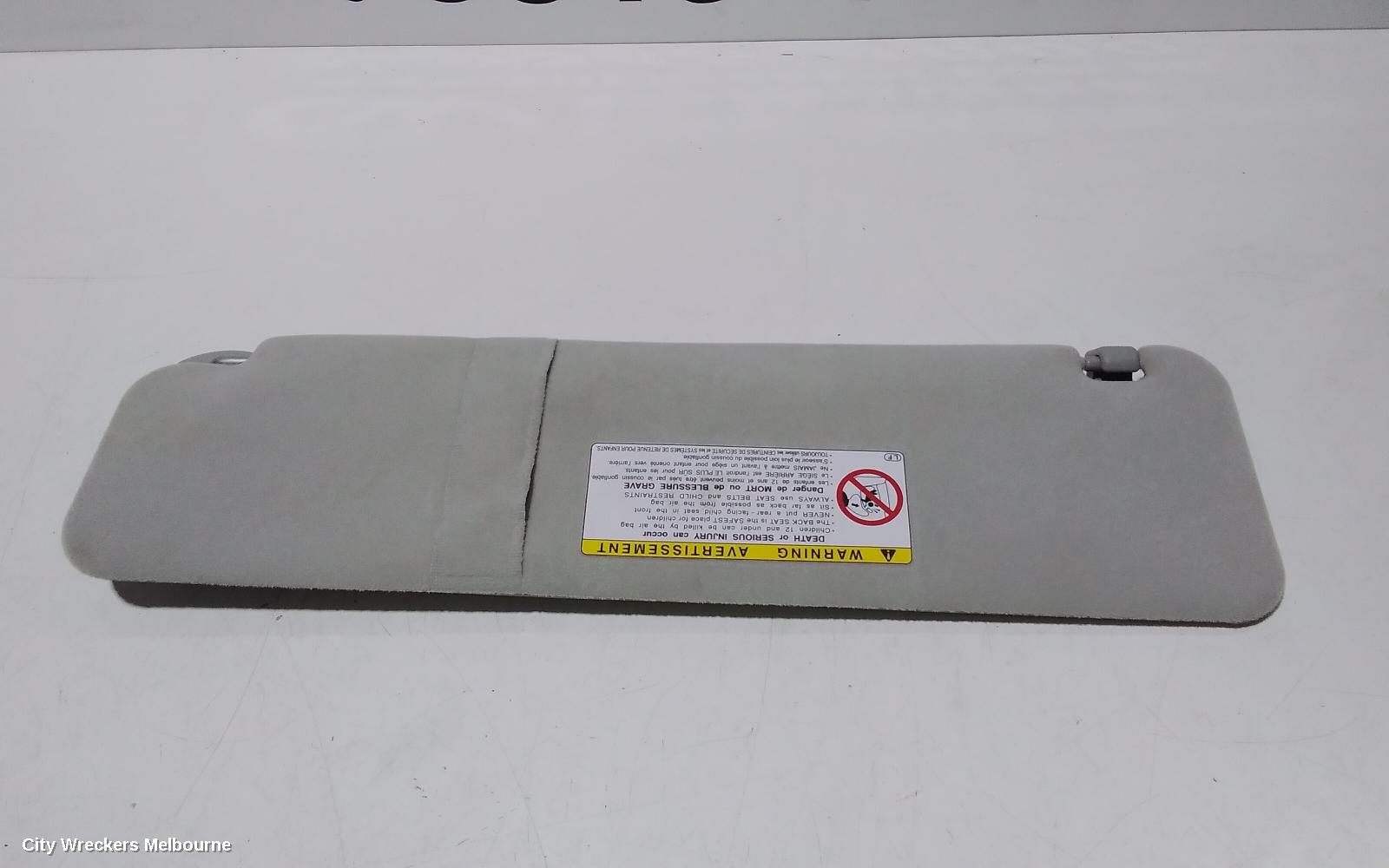 TOYOTA HIACE SUNVISOR, TRH/KDH, LH SIDE, SLWB, 03/2005 - 04/2019