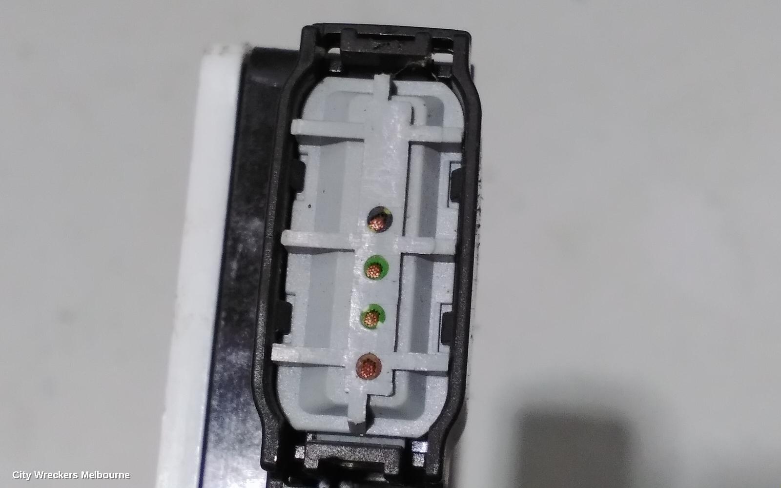MERCEDES CLA CLASS, C117, 10/2013 - 02/2019, BENZ ML W166 FRONT CENTRAL RADAR SENSOR A000 902 69 32 OEM: 80078