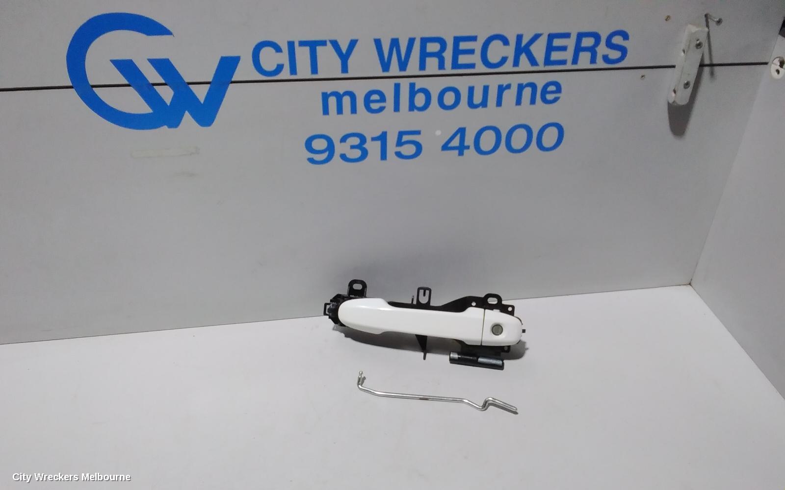 TOYOTA COROLLA DOOR HANDLE, ZRE182R 10/2012 - 06/2018