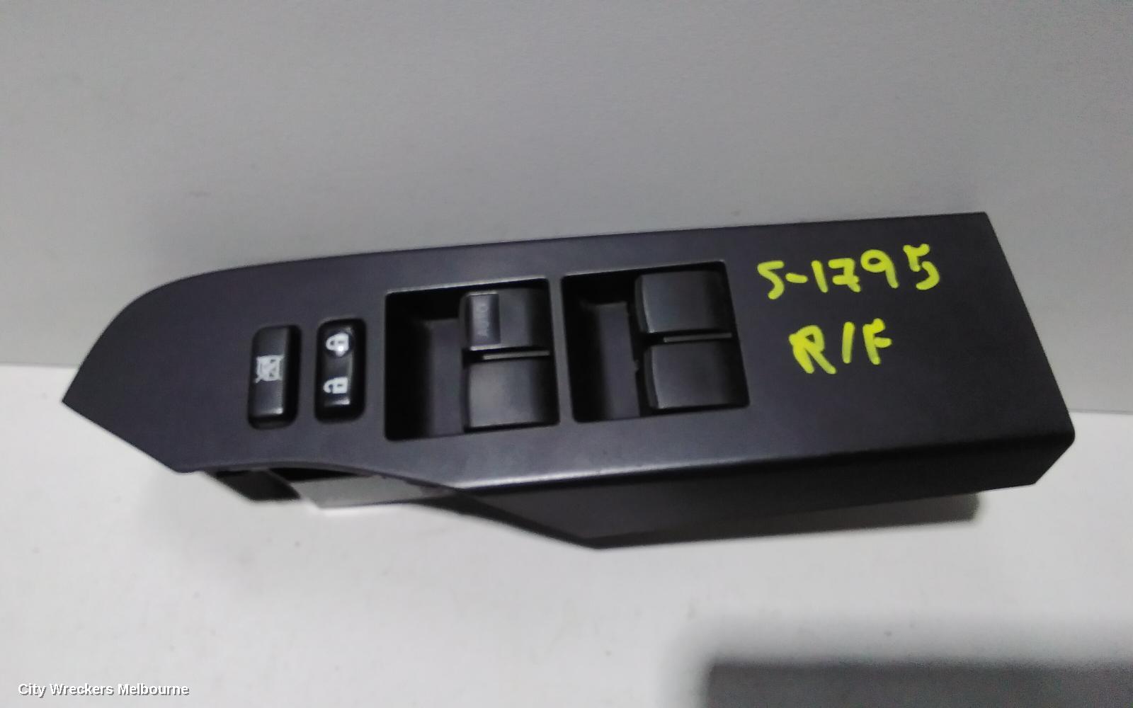 TOYOTA COROLLA PWR DR WIND SWITCH, RH FRONT (MASTER SWITCH), ZRE182R, HATCH, STANDARD, 03/2015 - 06/2018