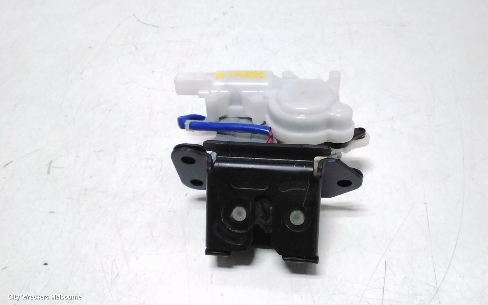 MAZDA CX9 DOOR/BOOT/GATE LOCK, RIGHT REAR DOOR LOCK, TB, 12/2007 - 12/2015