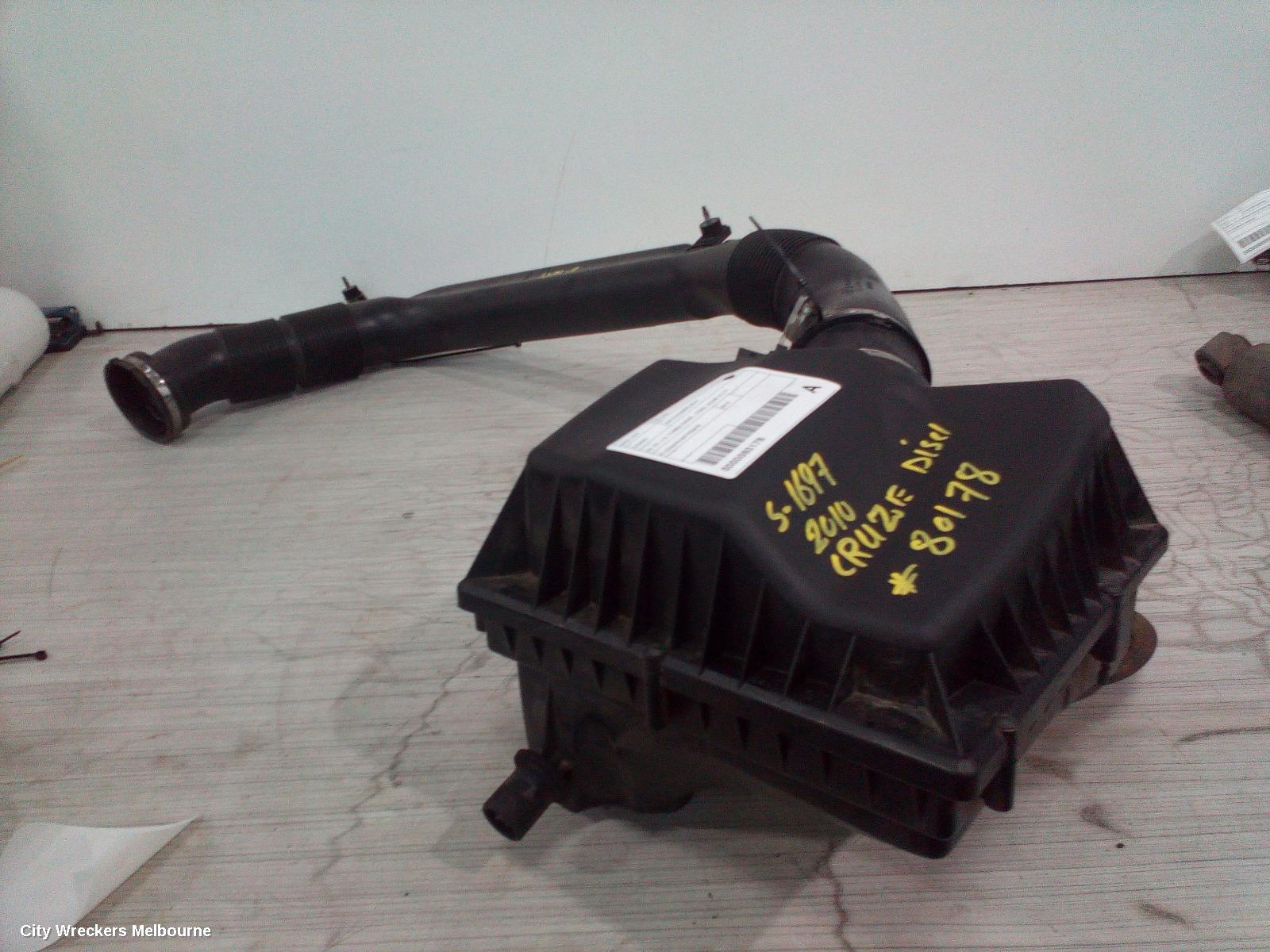 HOLDEN CRUZE AIR CLEANER/BOX, JG-JH, 2.0, TURBO DIESEL, Z20SI, 03/2009 - 01/2017