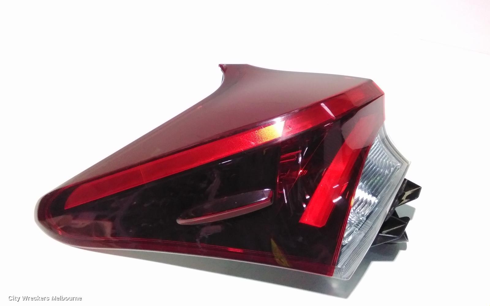 TOYOTA COROLLA LEFT TAILLIGHT, ZRE182R/ZWE186R, HATCH, 03/2015 - 06/2018