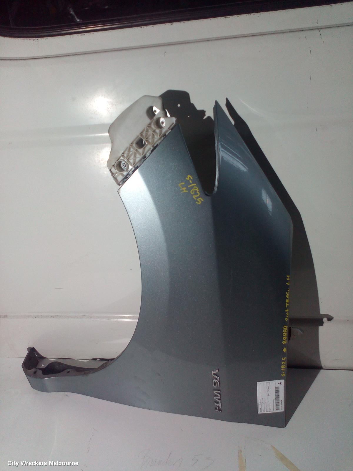 TOYOTA TARAGO LEFT GUARD, ACR50R, 03/2006 - 06/2020