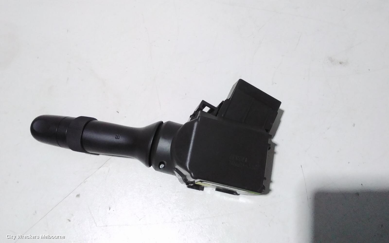 TOYOTA KLUGER COMBINATION SWITCH, WIPER SWITCH, GSU40-GSU45, 05/2007 - 12/2013