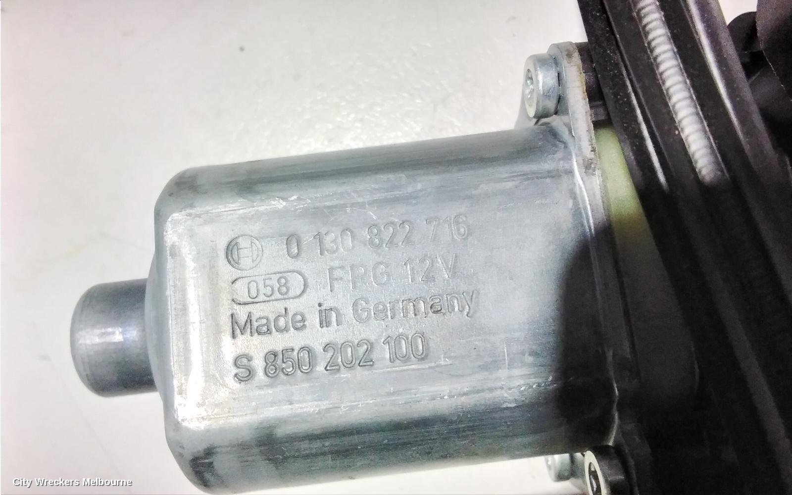 VOLKSWAGEN GOLF RIGHT FRONT WINDOW REG/MOTOR, GEN 7, 5DR HATCH/WAGON, 03/2013 - 08/2020