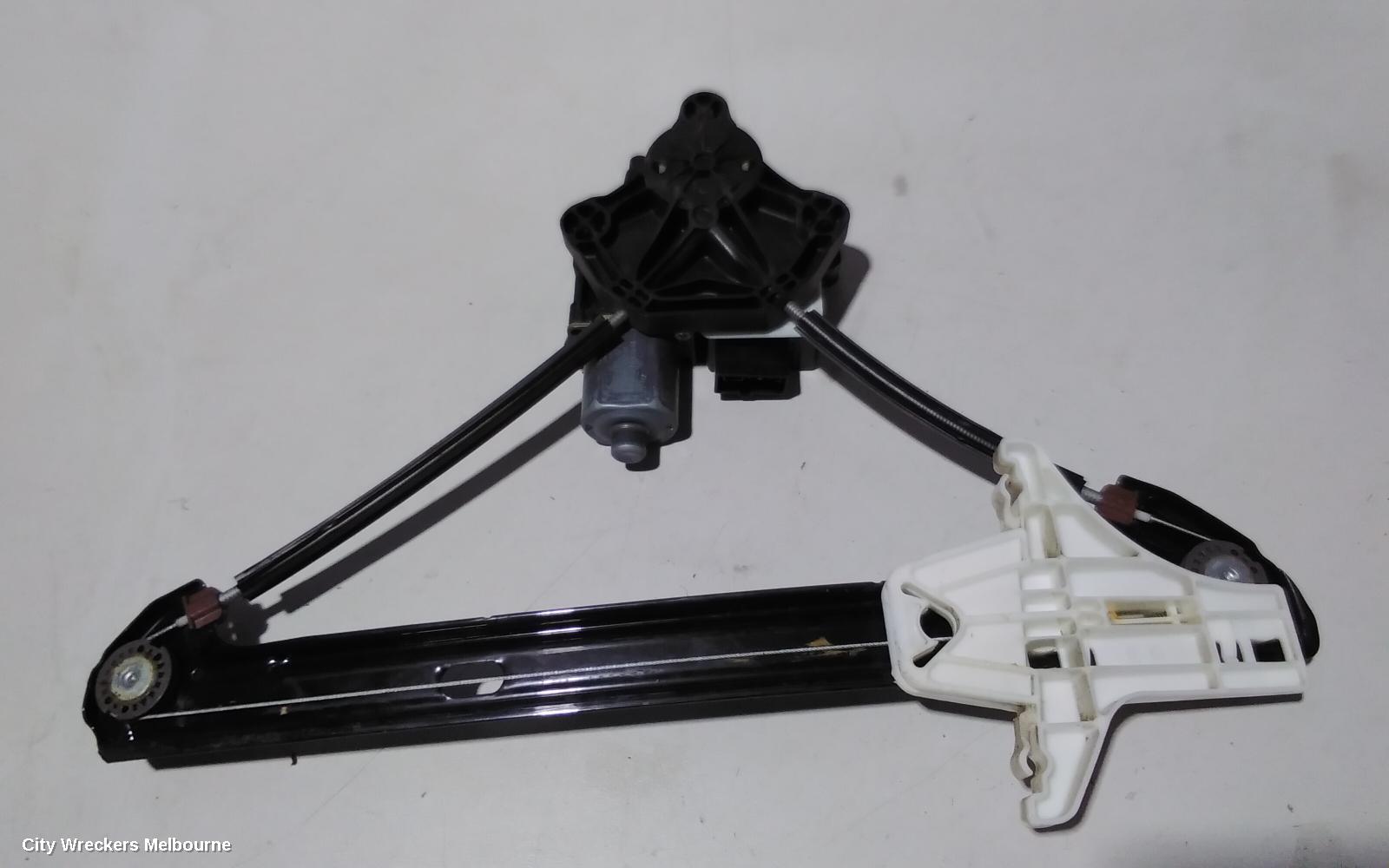 VOLKSWAGEN GOLF RIGHT REAR WND REG/MOTOR, GEN 7, 03/2013 - 08/2020
