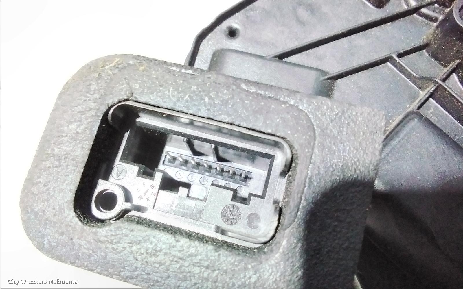 VOLKSWAGEN GOLF DOOR/BOOT/GATE LOCK, RIGHT REAR DOOR LOCK, P/N 5K4839016Q, GEN 7, 03/2013 - 08/2020