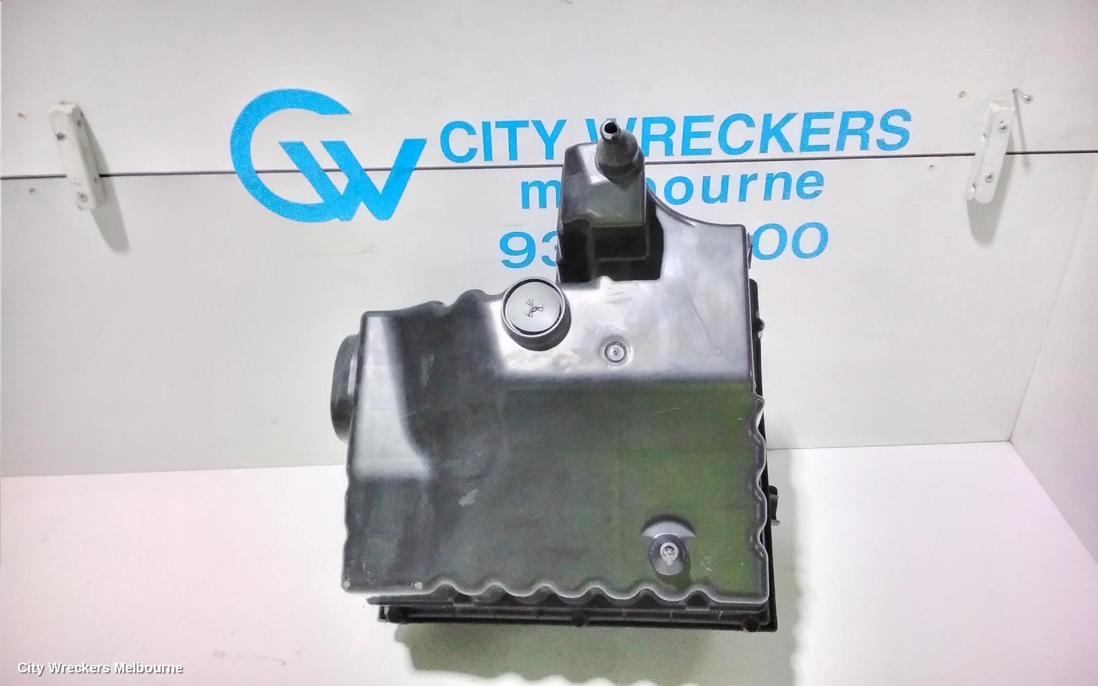 LAND ROVER RANGEROVER SPORT AIR CLEANER/BOX, AIR CLEANER, L320, 2.7, 08/2005 - 08/2009