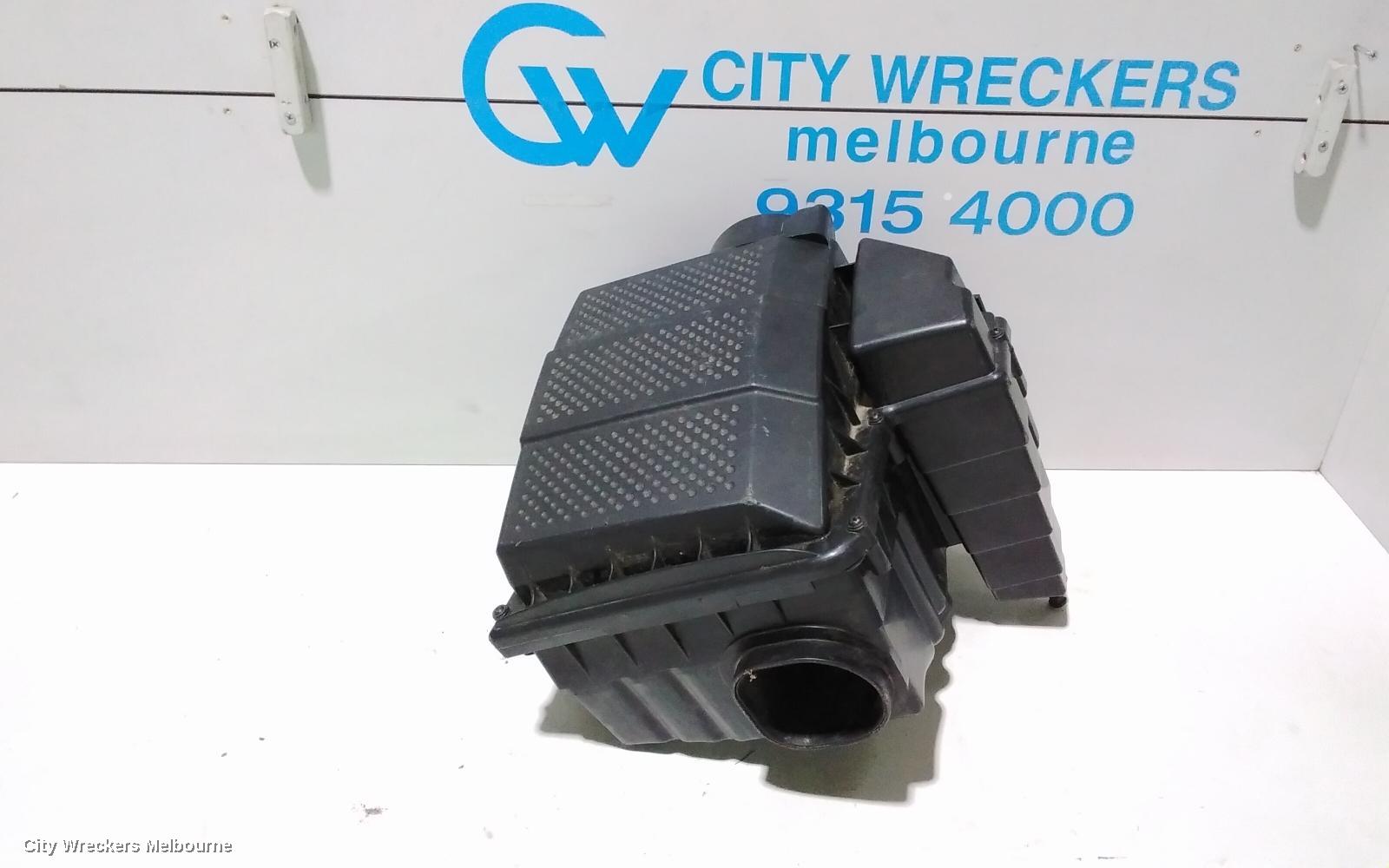 LAND ROVER RANGEROVER SPORT AIR CLEANER/BOX, AIR CLEANER, L320, 2.7, 08/2005 - 08/2009