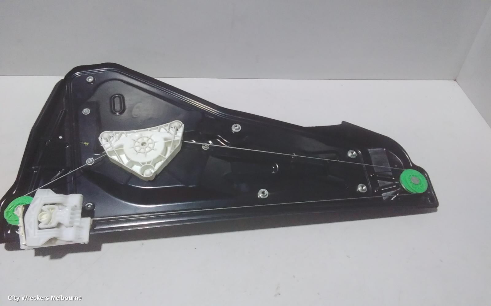 LAND ROVER RANGEROVER SPORT LEFT REAR WND REG/MOTOR, L320, 08/2005 - 12/2013